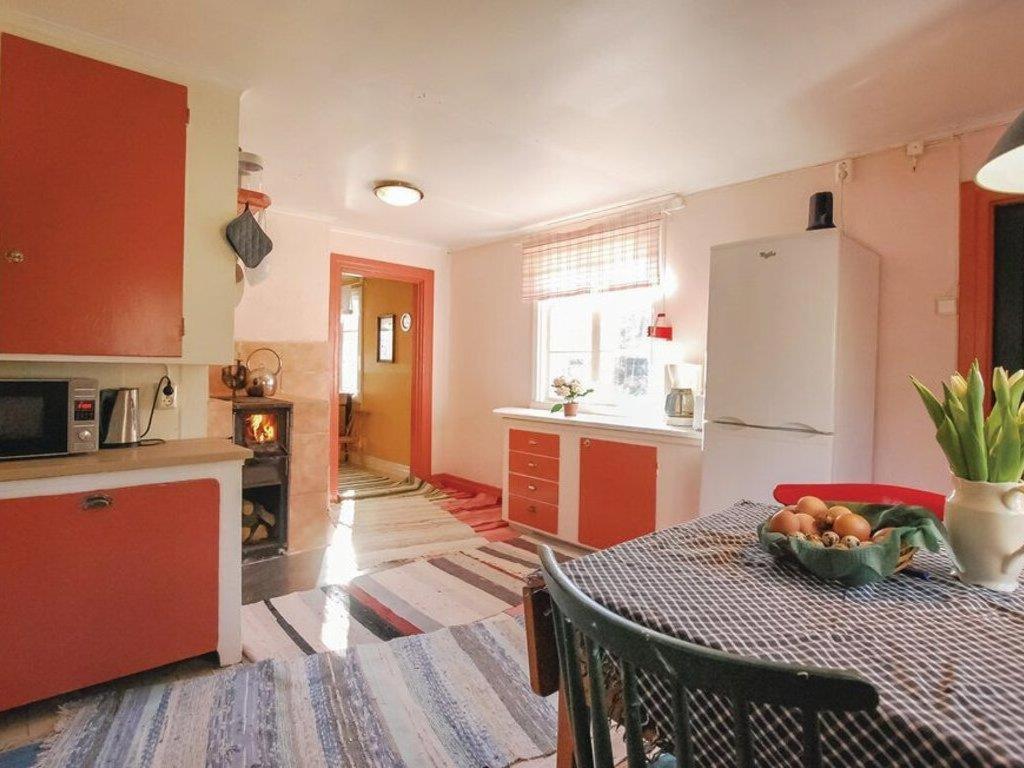 Awesome Home In Rockneby With 2 Bedrooms Eksteriør bilde