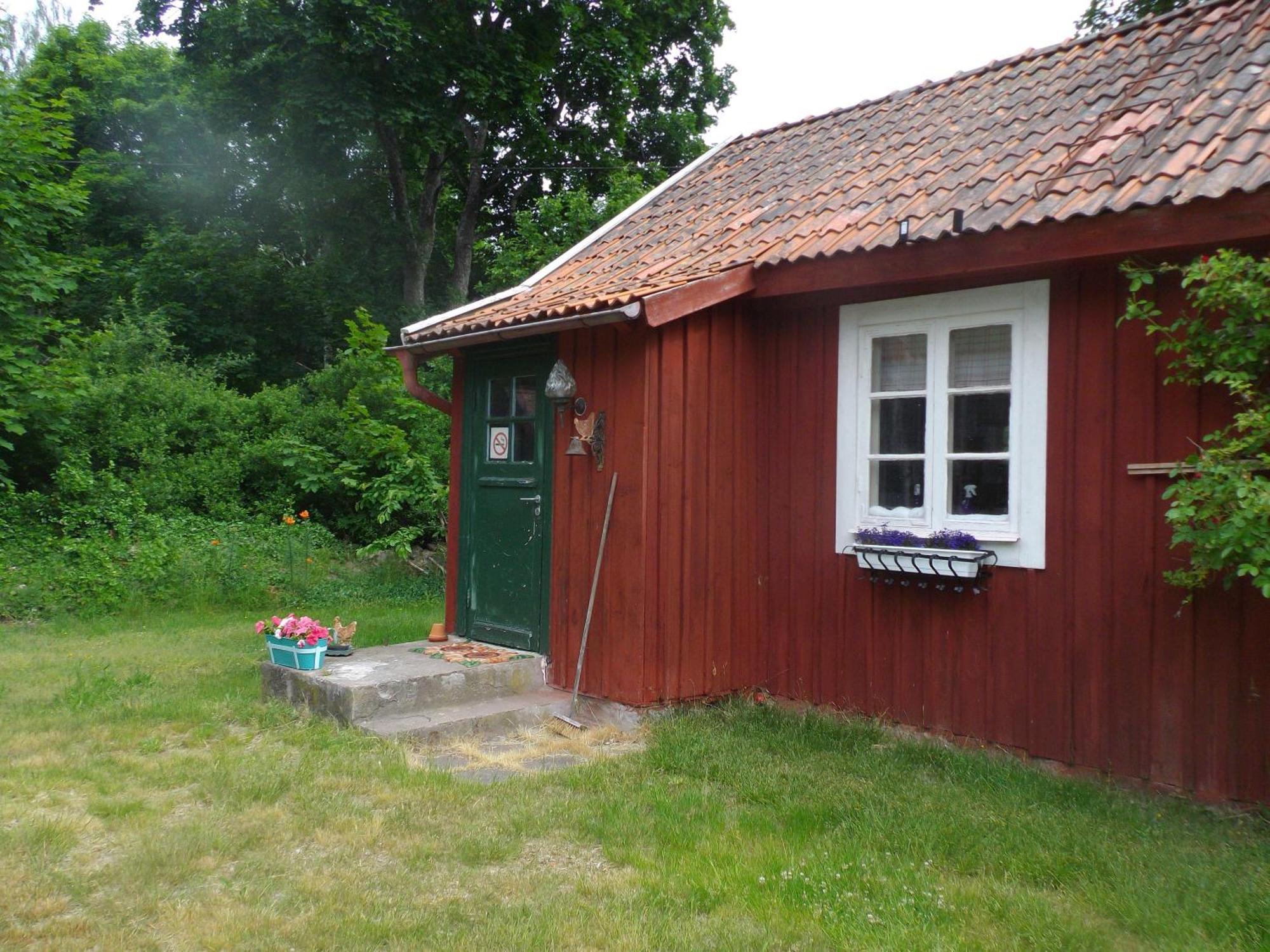 Awesome Home In Rockneby With 2 Bedrooms Eksteriør bilde